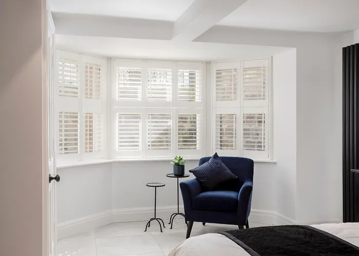 Kist Accommodates - The Stray Nook